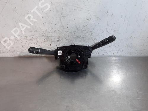 Used Steering column stalk PEUGEOT 308 III (FB_, FH_, FP_, F3_, FM_) PureTech 130 (FPHNSL, FPHNST) (131 hp) 28613524