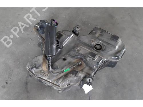 Used AdBlue tank BMW X1 (F48) sDrive 16 d (116 hp) 23610976