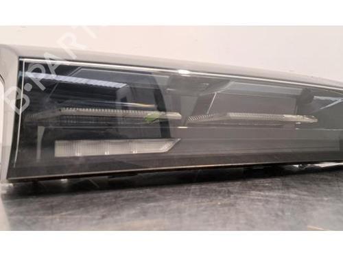 Used Left taillight PEUGEOT 308 III (FB_, FH_, FP_, F3_, FM_) PureTech 130 (FPHNSL, FPHNST) (131 hp) 26441964
