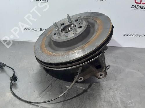 Used Right rear steering knuckle TESLA MODEL X (5YJX) P100D AWD (772 hp) 10879026