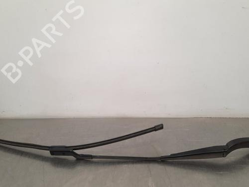 Used Front windshield wiper arm RENAULT TRAFIC II Van (FL) 2.0 dCi 115 (FL01, FL0U) (114 hp) 17113703