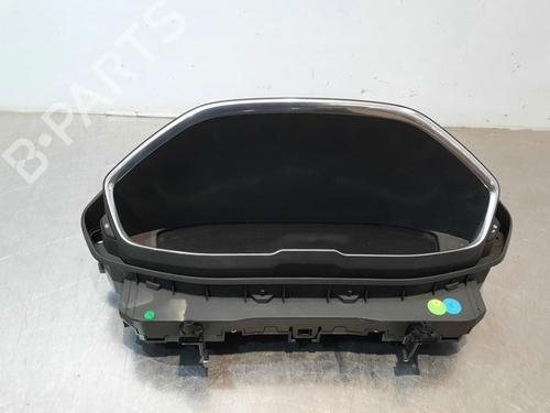 Used Instrument cluster PEUGEOT 5008 II (MC_, MJ_, MR_, M4_) 1.6 BlueHDi 115 (MCBHXH, MCBHXW) (116 hp) 15035261