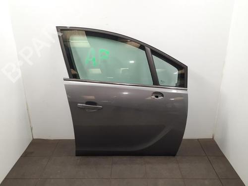 Used Right front door Right front door OPEL MERIVA B MPV (S10) 1.4 (75) (120 hp) 35970180 35970180