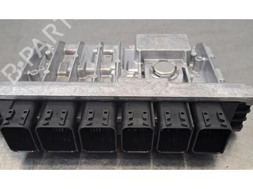 Used Engine control unit (ECU) Engine control unit (ECU) BMW X1 (U11) xDrive 25 e Plug-in-Hybrid (245 hp) 39905478 39905478
