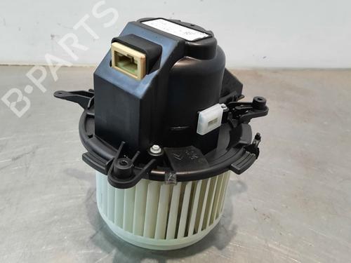 Heater blower motor PEUGEOT 3008 II SUV (MC_, MR_, MJ_, M4_) 1.5 BlueHDi 130 | BP11728973M62 