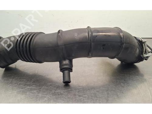 Used Pipe TOYOTA YARIS (_P21_, _PA1_, _PH1_) 1.5 Hybrid (MXPH10, MXPH11) (116 hp) 31324125