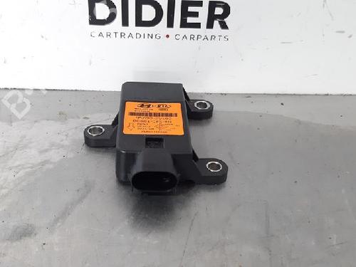 Used Electronic module KIA SPORTAGE III (SL) 2.0 CRDi AWD (136 hp) 10879801