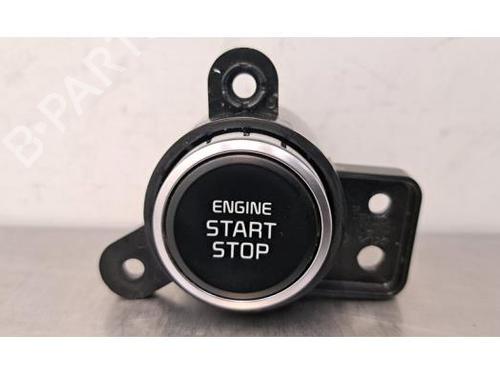 Used Switch KIA SPORTAGE V (NQ5) 1.6 T-GDi Plug-in Hybrid AWD (265 hp) 30446863