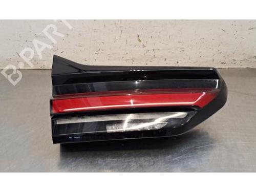 left-taillight-bmw-5-touring-g31-2017-37498958 main image