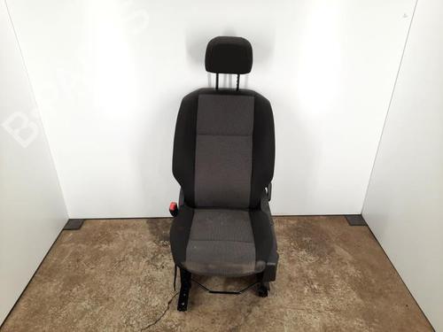 left-front-seat-citroen-berlingo-box-bodympv-k9-2018-32222779 main image