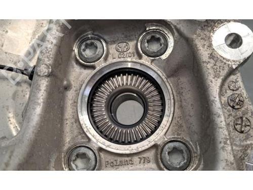 Left rear steering knuckle BMW 3 (G20, G80, G28) 318 i | BP32408482M27