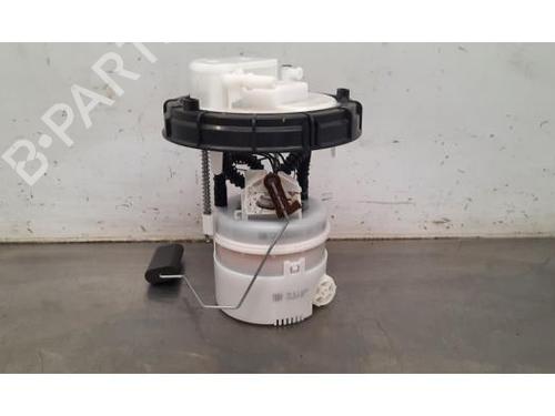 Used Fuel pump PEUGEOT 5008 II (MC_, MJ_, MR_, M4_) 1.2 THP (MRHNYH, MRHNYW, MRHNSJ, MRHNSU, MRHNSM) (131 hp) 24870980