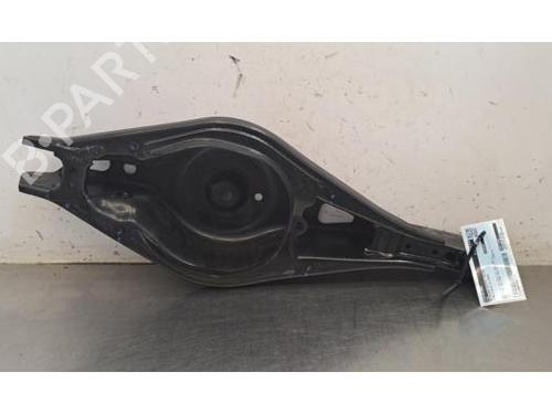 Used Right rear suspension arm Right rear suspension arm LYNK & CO 01 PHEV (261 hp) 34200333 34200333
