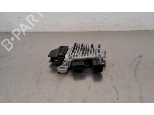 Used Electronic module PEUGEOT 308 III (FB_, FH_, FP_, F3_, FM_) PureTech 130 (FPHNSL, FPHNST) (131 hp) 29468159