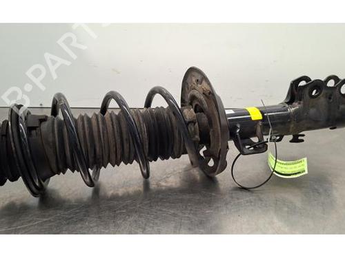 Used Left front shock absorber TOYOTA YARIS (_P21_, _PA1_, _PH1_) 1.5 Hybrid (MXPH10, MXPH11) (116 hp) 31324124