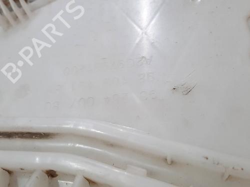Windscreen washer tank PEUGEOT 3008 II SUV (MC_, MR_, MJ_, M4_) 1.6 BlueHDi 115 (MCBHXW, MCBHYB) | BP10888594C113 