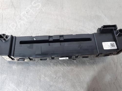 Switch BMW X1 (F48) sDrive 18 d | BP15018527I30 