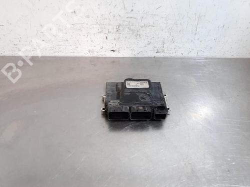 Used Engine control unit (ECU) RENAULT TRAFIC III Van (FG_) 2.0 dCi 145 (FGML) (145 hp) 27168487