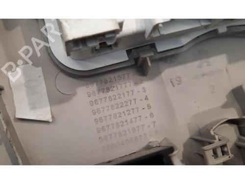 Interior roof light PEUGEOT EXPERT Van (V_) 1.5 BlueHDi 120 | BP23625191I8 