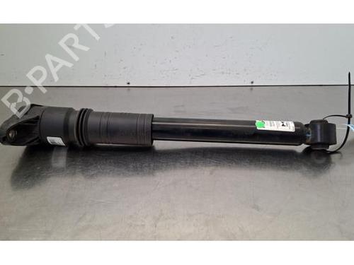 Used Right rear shock absorber Right rear shock absorber PEUGEOT 2008 II (UD_, US_, UY_, UJ_, UR_, UC_) 1.2 PureTech 100 (USHNK) (101 hp) 34117940 34117940