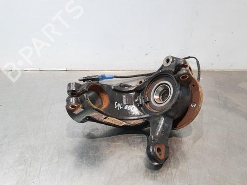 Used Left front steering knuckle OPEL CROSSLAND X / CROSSLAND (P17, P2QO) 1.2 (75) (110 hp) 15233612