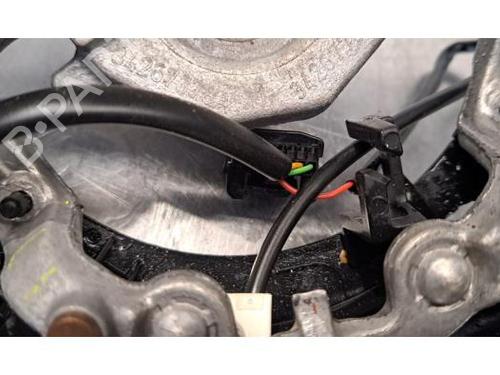 Steering wheel RENAULT CLIO V (B7_) 1.6 E-TECH 140 (B7MU) | BP33612255C49 - Image 4
