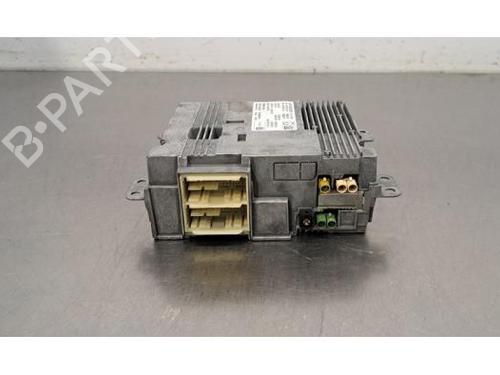 Used Radio MERCEDES-BENZ SPRINTER 3,5-t Van (B907, B910) 311 CDI (910.631, 910.633) (114 hp) 27886894
