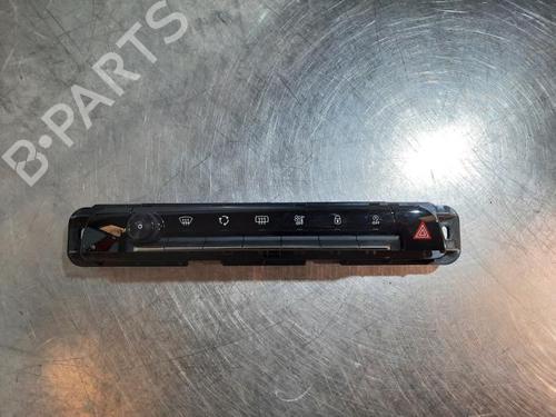 Warning switch CITROËN C5 AIRCROSS (A_) 1.5 BlueHDi 130 (ACYHZJ, ACYHZR) | BP30739606I22