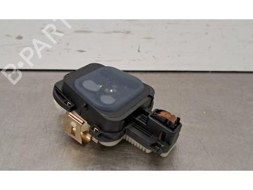 electronic-module-mercedes-benz-c-class-w205-2013-2014-2015-2016-2017-2018-2019-2020-2021-2022-2023-33927821 main image