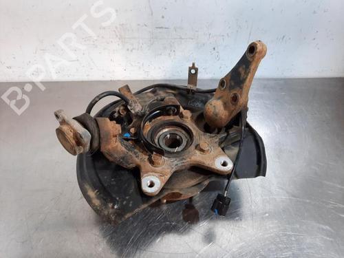Left front steering knuckle MITSUBISHI PAJERO IV (V8_W, V9_W) 3.2 DI-D 4WD (V98W, V88W) | BP19649108M25 