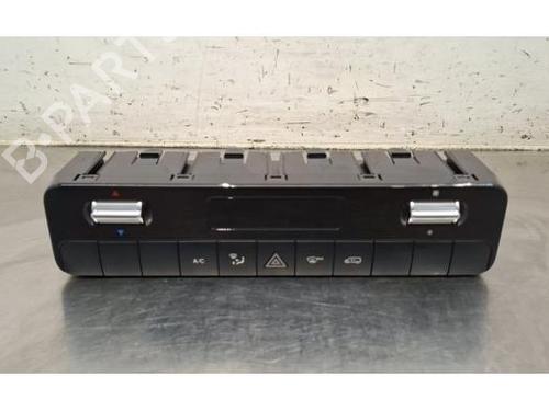 Used Climate control Climate control 37861685 37861685
