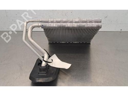 AC radiator JAGUAR E-PACE (X540) 1.5 P300e Plug-in Hybrid AWD | BP40614760M32 - Image 4