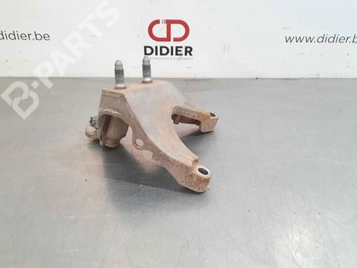 Used Engine mount Engine mount DACIA SANDERO II TCe 90 (B8M1, B8MA, B8AC) (90 hp) 10896050 10896050