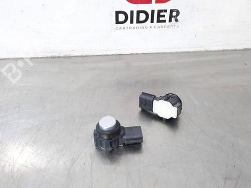 Used Electronic module DACIA DUSTER (HM_) 1.3 TCe 150 (HMM3) (150 hp) 15019373
