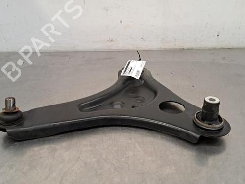 Used Right front suspension arm RENAULT TWINGO III (BCM_, BCA_) 1.0 SCe 75 (73 hp) 23600393