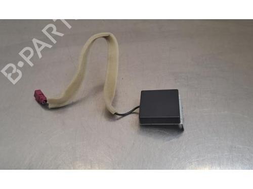 electronic-module-renault-arkana-i-lcm_-ldn_-2019-34105296 main image