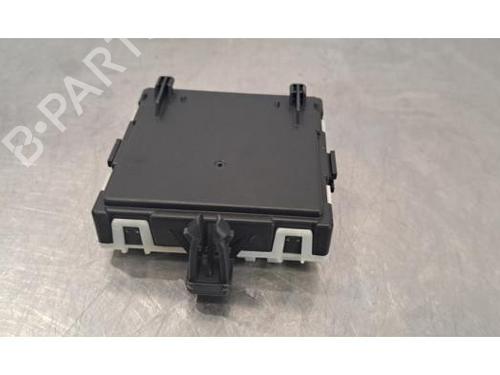 electronic-module-mercedes-benz-cla-c118-2019-32820594 main image