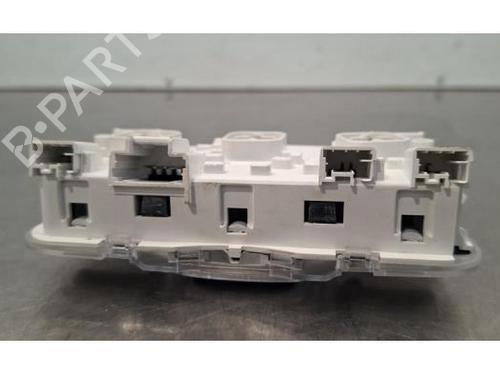 Interior roof light OPEL CORSA F (P2JO) 1.2 (68) | BP32398757I8