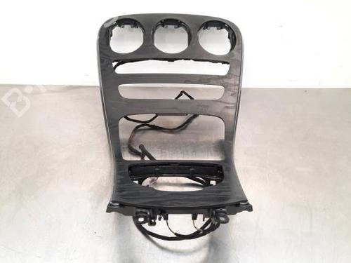 Used Middle console MERCEDES-BENZ GLC (X253) 250 4-matic (253.946) (211 hp) 23598341