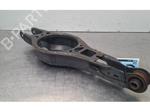 left-rear-suspension-arm-toyota-corolla-estate-_e21_-2019-34408368 main image