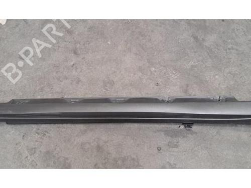Used Right sideskirt Right sideskirt MERCEDES-BENZ GLC (X254) 200 4-matic (254.651) (204 hp) 40483598 40483598
