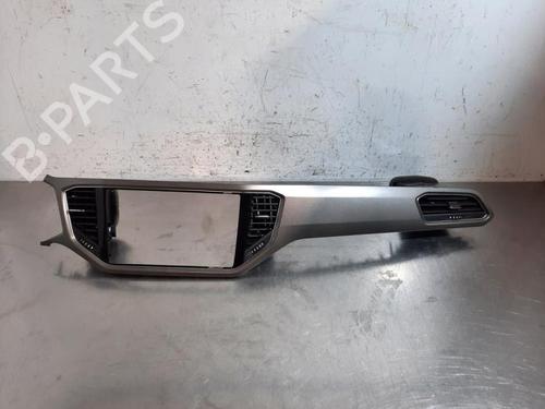 Grille d'aération VW T-ROC (A11, D11) 1.0 TSI (116 hp) 29379359