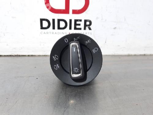 switch-vw-tiguan-ad1-ax1-20-tdi-5g0941431bd-2016-10881388 main image