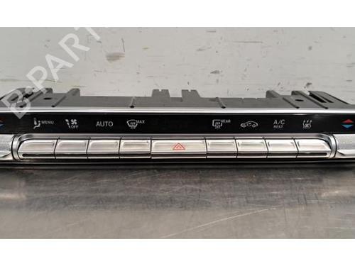 Used Climate control Climate control MERCEDES-BENZ A-CLASS Saloon (V177) A 250 e (177.186) (218 hp) 33058050 33058050