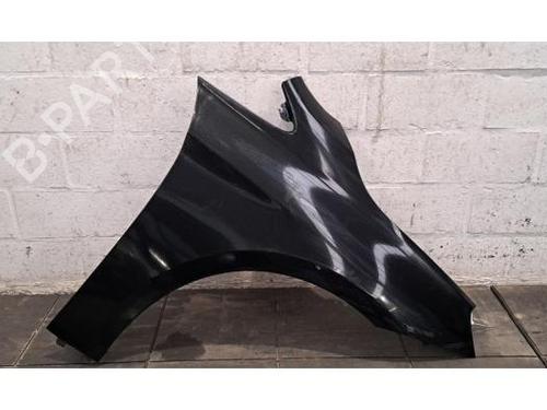 Used Right front fenders BMW 2 Gran Tourer (F46) 216 i (109 hp) 32398832