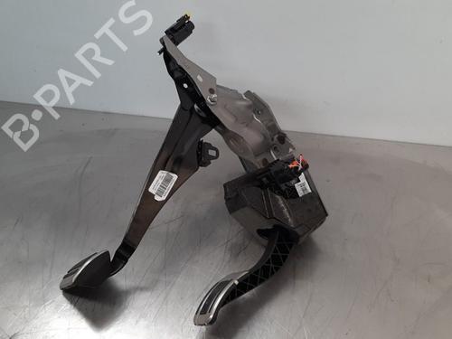 Pedal PEUGEOT 3008 II SUV (MC_, MR_, MJ_, M4_) 1.2 THP/ PureTech 130 (MRHNSM, MRHNSU, MRHNSJ, MRHNYW,... | BP17114886I4