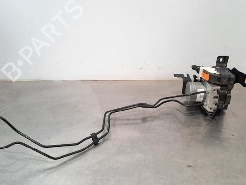 ABS pump PEUGEOT 3008 II SUV (MC_, MR_, MJ_, M4_) 1.6 PureTech 180 (M45GFR, M45GFU) 9839407980