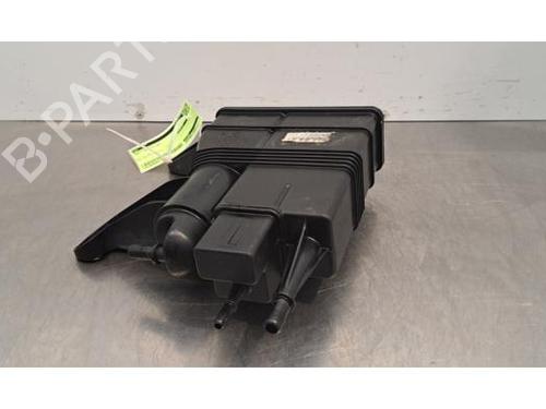 Brændstoffordeler BMW 1 (F40) 118 i (136 hp) 32276797