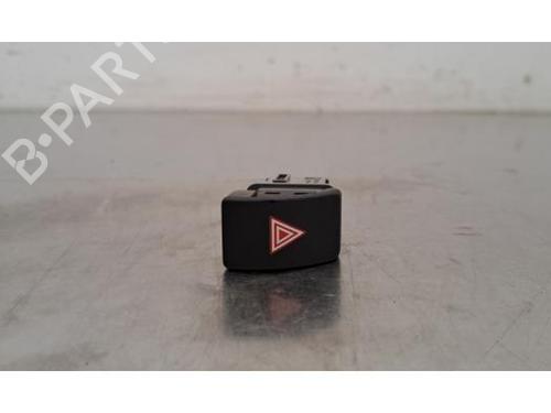 Pulsante luci di emergenza TOYOTA C-HR (_X1_) 1.8 Hybrid (ZYX10_, ZYX11_, ZYX10R, ZYX11R) (122 hp) 29929299