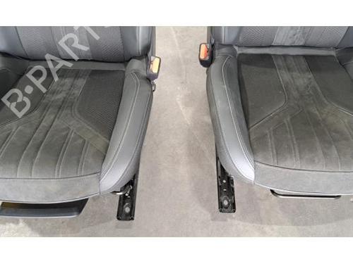Seats set PEUGEOT 308 III (FB_, FH_, FP_, F3_, FM_) PureTech 130 (FPHNSL, FPHNST) | BP29414349C78 